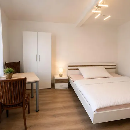 Zum Rheinberg Komfort Lejlighed *