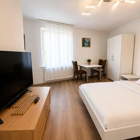Zum Rheinberg Komfort Apartment Braubach